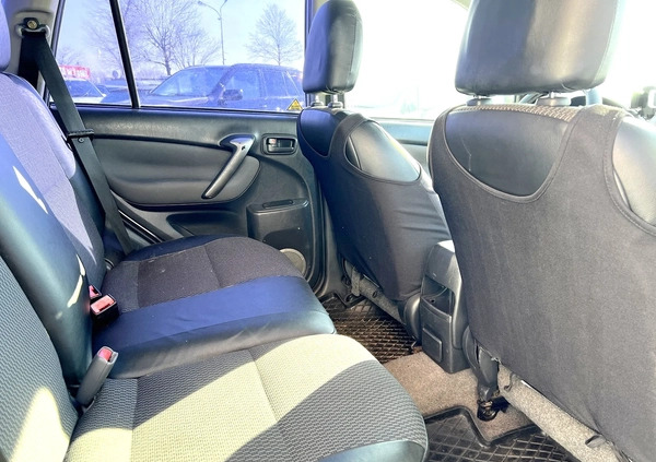 Toyota RAV4 cena 21800 przebieg: 287000, rok produkcji 2004 z Siemianowice Śląskie małe 56